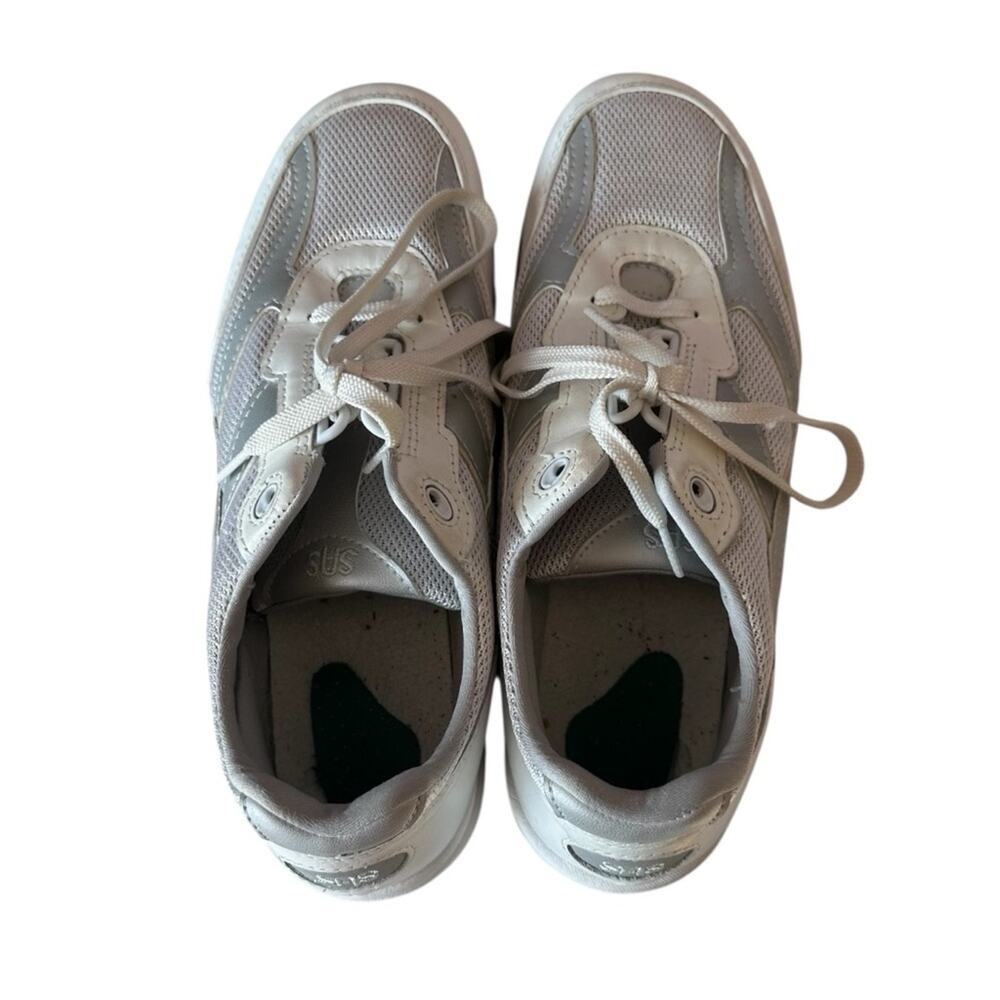 SAS Tour Mesh Lace Up‎ Sneaker Size 10M Silver/White Tripad Comfort Walking